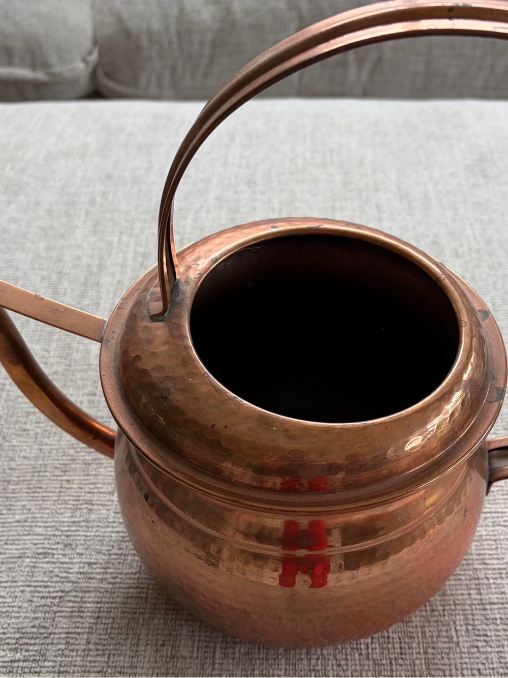 Hammered Copper Water Pot with Top Handle - Copper Finish